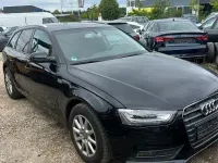 Gebraucht Audi A4 Attraction 150 PS (110 kW) 2014 Schwarz Kombi