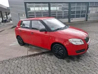 Gebraucht Skoda Fabia 60 PS (44 kW) 2009 Rot Kleinwagen