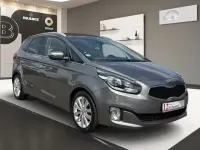 Gebraucht Kia Carens Premium 116 PS (85 kW) 2016 Silber Van / Kleinbus