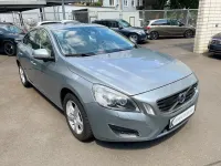 Gebraucht Volvo S60 Summum 179 PS (131 kW) 2011 Blau Limousine