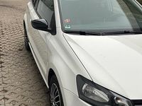 Gebraucht VW Polo 70 PS (51 kW) 2012 Weiß Kleinwagen