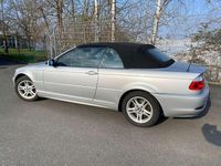 Gebraucht BMW 320 Cabriolet 150 PS (110 kW) 2005 Silber Cabrio