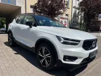 Używany Volvo XC40 R-Design 150 KM (110 kW) 2018 Biały SUV
