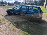 Gebraucht VW Passat 150 PS (110 kW) 2001 Blau Kombi