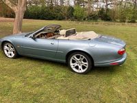 Occasion Jaguar XK8 298 ch (219 kW) 2003 Bleue Cabriolet