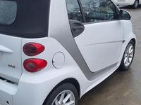 Gebraucht Smart ForTwo Cabrio 71 PS (52 kW) 2012 Weiß Cabrio