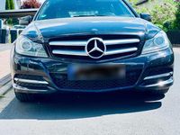 Gebraucht Mercedes C250 204 PS (150 kW) 2012 Schwarz Kombi