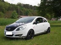 Gebraucht Opel Corsa 101 PS (74 kW) 2010 Weiß metallic Kleinwagen