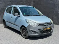 Gebraucht Hyundai i10 Classic 69 PS (50 kW) 2012 Silber Kleinwagen