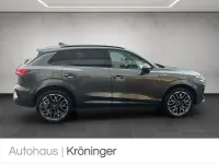Gebraucht Audi Q3 S-Line 150 PS (110 kW) 2026 Daytonagrau perleffekt SUV