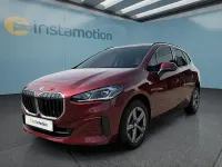 Gebraucht BMW 220 156 PS (114 kW) 2025 Rot Coupé