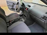 Usata Opel Astra 84 CV (61 kW) 2003 Argento Berlina