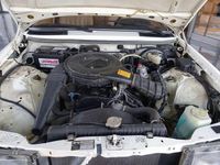 Gebraucht Mercedes 200 105 PS (77 kW) 1985 Weiß Limousine