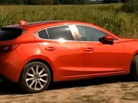 Gebraucht Mazda 3 150 PS (110 kW) 2014 Rot Limousine
