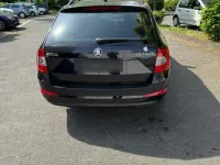 Gebraucht Skoda Octavia 105 PS (77 kW) 2016 Schwarz Kombi