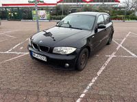 Gebraucht BMW 118 120 PS (88 kW) 2007 Schwarz Kleinwagen