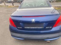 Gebraucht Peugeot 207 CC 105 PS (77 kW) 2008 Blau Cabrio