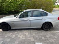 Gebraucht BMW 320 163 PS (119 kW) 2005 Silber Limousine