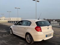 Gebraucht BMW 118 143 PS (105 kW) 2010 Weiß Kleinwagen