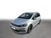 Gebraucht VW Touran Comfortline 150 PS (110 kW) 2022 Silber Van / Kleinbus