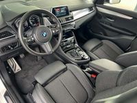 gebraucht BMW 218 Active Tourer i M Sport LED PDCv+h SHZ ab: 248,-N
