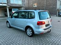 Gebraucht VW Touran 140 PS (102 kW) 2012 Silber Van / Kleinbus