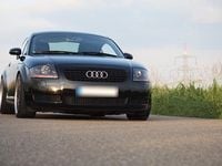 Second-hand Audi TT Exclusive 330 CP (242 kW) 1999 Negru Coupe