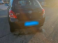 Gebraucht Toyota Yaris 69 PS (50 kW) 2010 Schwarz Kleinwagen