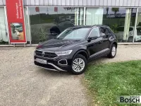 Second-hand VW T-Roc Life 116 CP (85 kW) 2025 Negru SUV