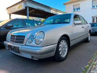 gebraucht Mercedes E240 Limousine Automatik Klima Kamera TÜV NEU