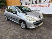 Gebraucht Peugeot 206 Basis 75 PS (55 kW) 2010 Aluminiumgrau/metallic Limousine