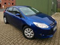 Gebraucht Ford Focus 105 PS (77 kW) 2014 Blau Coupé