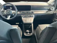 Gebraucht Mercedes V220 Style 163 PS (119 kW) 2025 Schwarz Van / Kleinbus