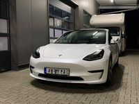 Gebraucht Tesla Model 3 Standard Range 208 kW (283 PS) 2022 Weiß Limousine