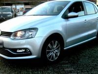 Gebraucht VW Polo Comfortline 60 PS (44 kW) 2017 Silber Kleinwagen