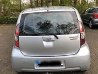 gebraucht Daihatsu Sirion 1,3 Benzin 91 PS