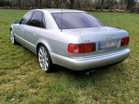 Second-hand Audi A8 299 CP (219 kW) 1996 Argintiu Berlinǎ