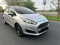 gebraucht Ford Fiesta 1,5 TDCi S/S SYNC Edition