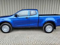 Neu Isuzu D-Max 163 PS (119 kW) 2026 Biarritz blue Abholung