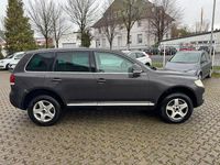 Gebraucht VW Touareg 224 PS (164 kW) 2007 Grau SUV