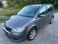 Gebraucht VW Touran 140 PS (102 kW) 2009 Grau Van / Kleinbus