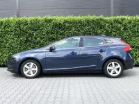 Gebraucht Volvo V40 Momentum 190 PS (139 kW) 2014 Blau Limousine