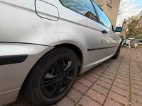 Gebraucht BMW 316 2001 Grau Coupé