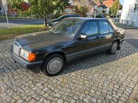 Gebraucht Mercedes 190 118 PS (86 kW) 1990 Blauschwarzmetallic Limousine