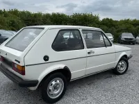 Gebraucht VW Golf I 60 PS (44 kW) 1982 Weiß Kleinwagen