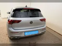 Gebraucht VW Golf VIII Style 150 PS (110 kW) 2025 Oyster silver metallic Limousine