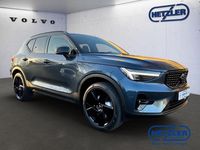 Neu Volvo XC40 Plus 163 PS (119 kW) 2026 Blau SUV