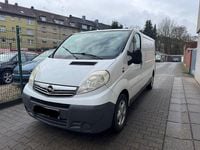 Gebraucht Opel Vivaro 145 PS (106 kW) 2009 Weiß Van / Kleinbus