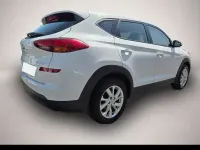 Gebraucht Hyundai Tucson 136 PS (100 kW) 2019 Weiß SUV
