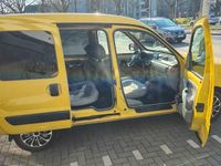 Gebraucht Renault Kangoo 82 PS (60 kW) 2003 Gelb Van / Kleinbus